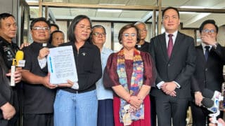 featured image right top story