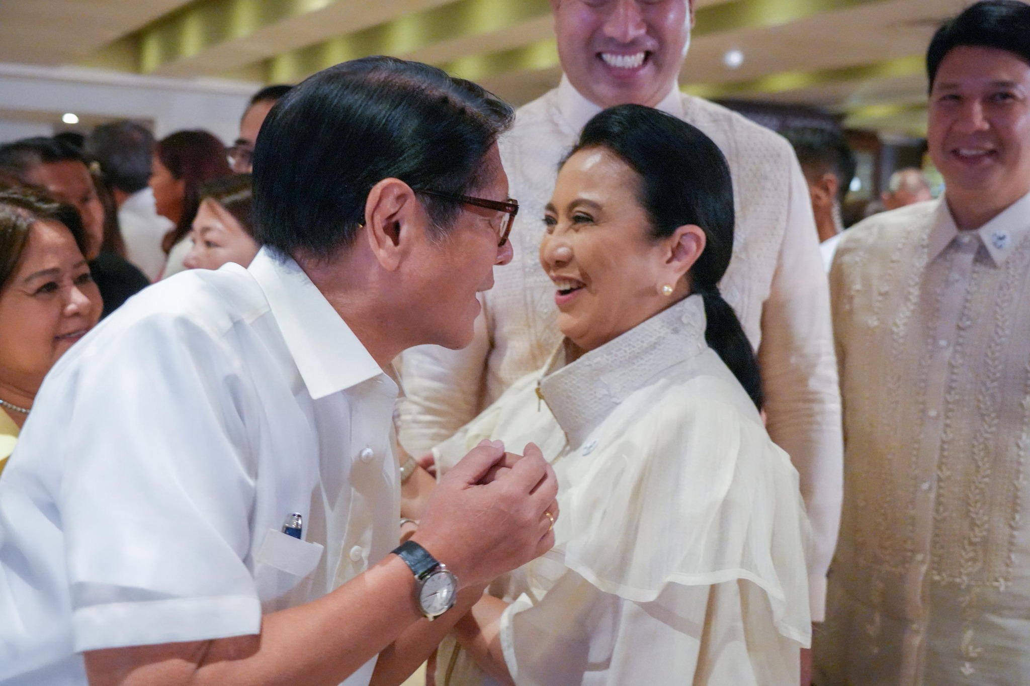 Marcos: National gov’t support to LGUs has no political colors