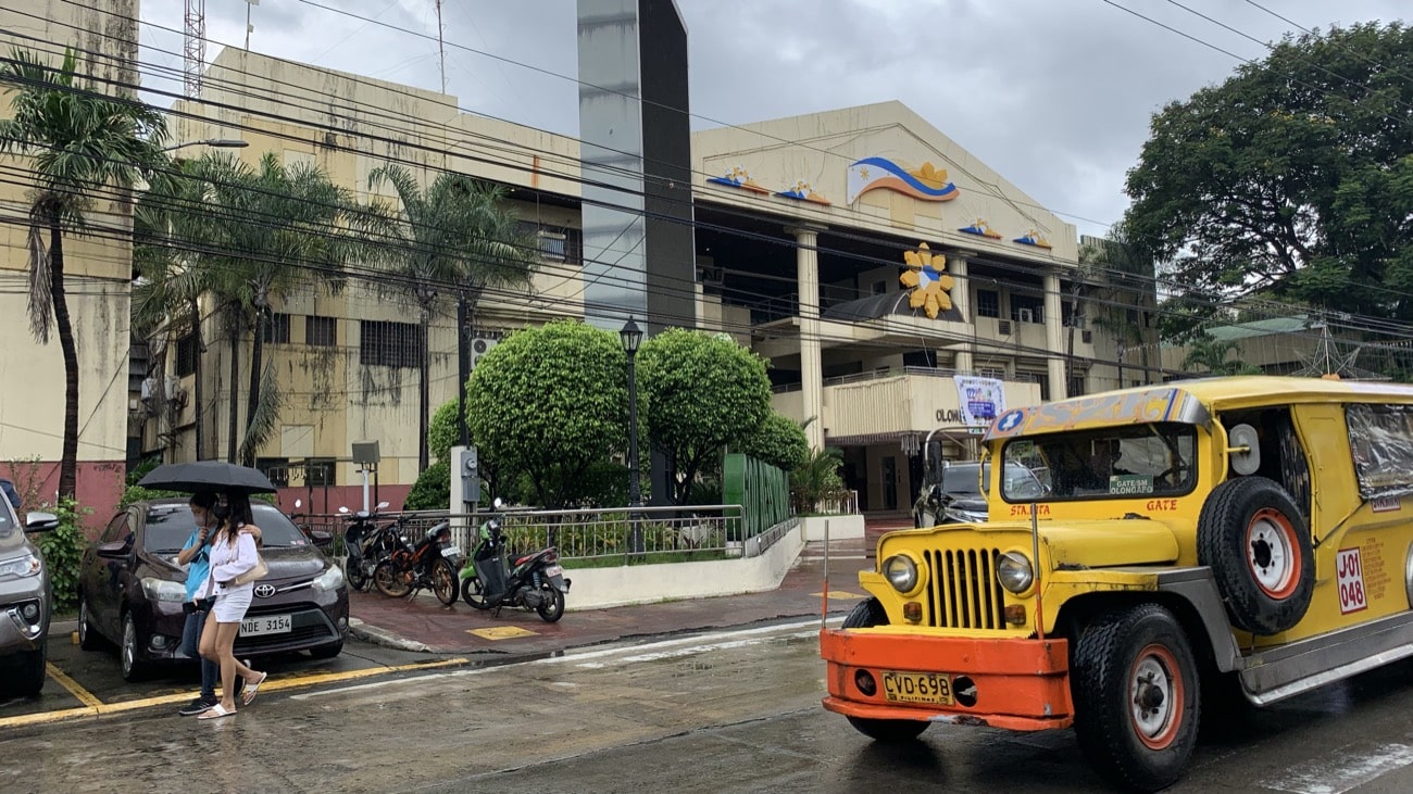 Olongapo limits fuel use of gov’t vehicles amid oil price surge