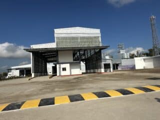 featured image right top story