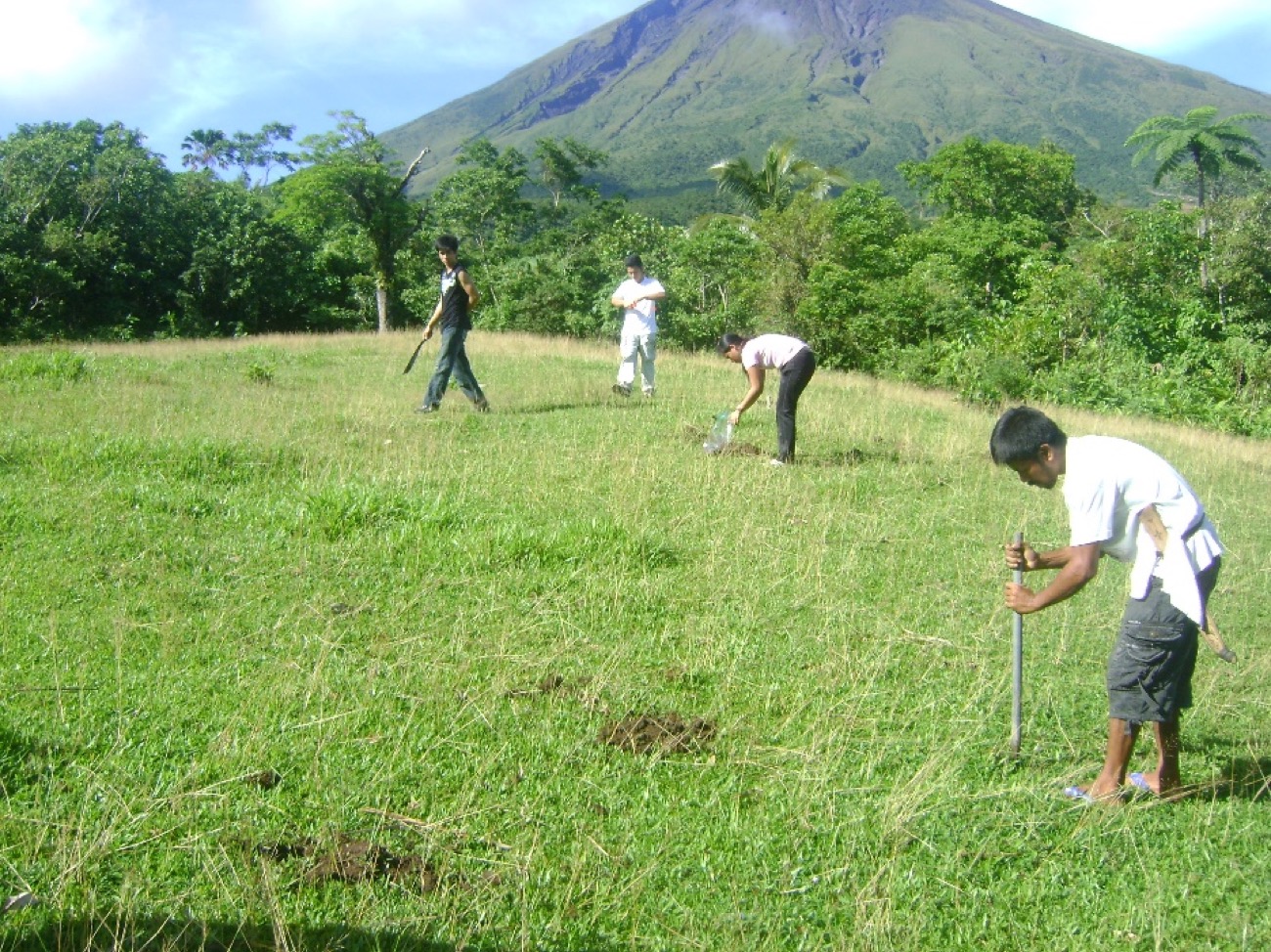 UP researchers identify new Mayon bacteria with antibiotic potential