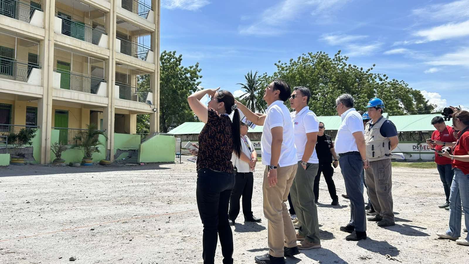 LOOK: Marcos in GenSan to inspect earthquake damage