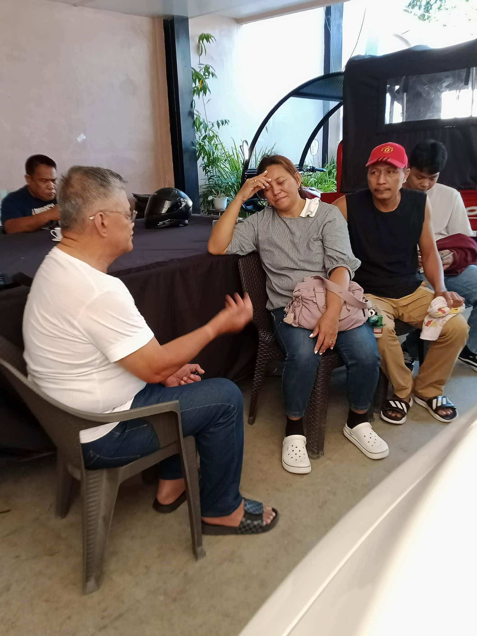 Itinanggi ng gobernador ng Agusan ang pagtatalaga ng mga abogado sa pamilya Baterbonia Itinanggi ng gobernador ng Agusan ang pagtatalaga ng mga abogado sa pamilya Baterbonia