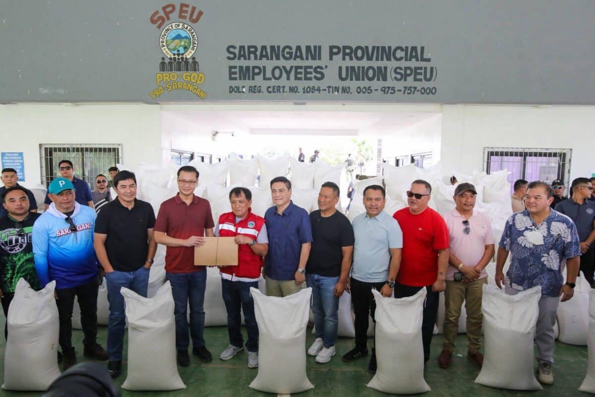 Senators from the Gatchalian bloc visited Sarangani on Thursday afternoon after the powerful quake.
