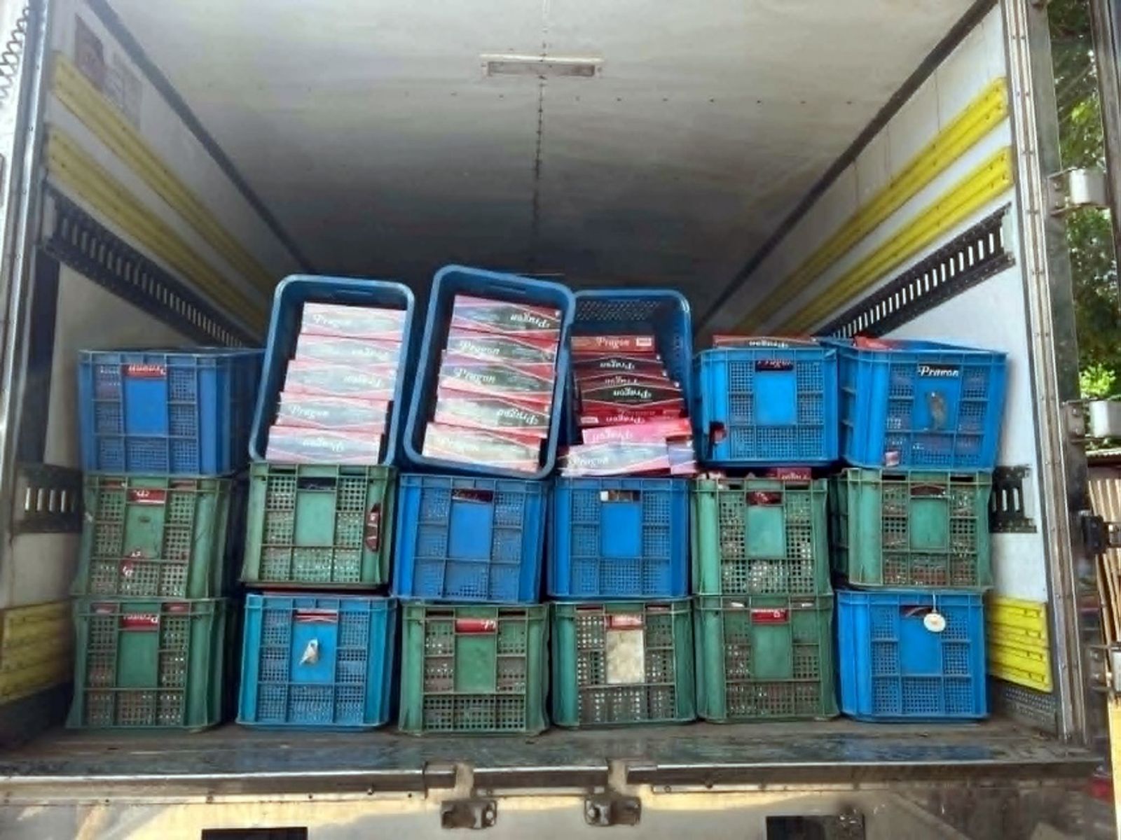 Cops seize P1.2-M ‘hot’ cigarettes inside reefer van in Iligan City
