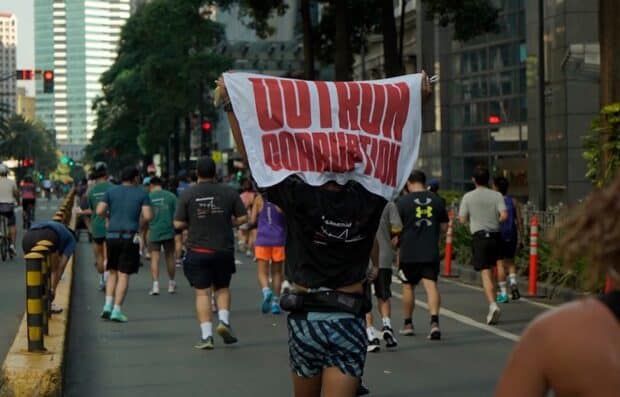 Ayala anti-corruption runners urge immediate VP Sara Duterte trial