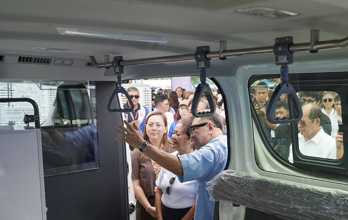PCSO expands patient transport fleet in Mindanao with 44 vehicles