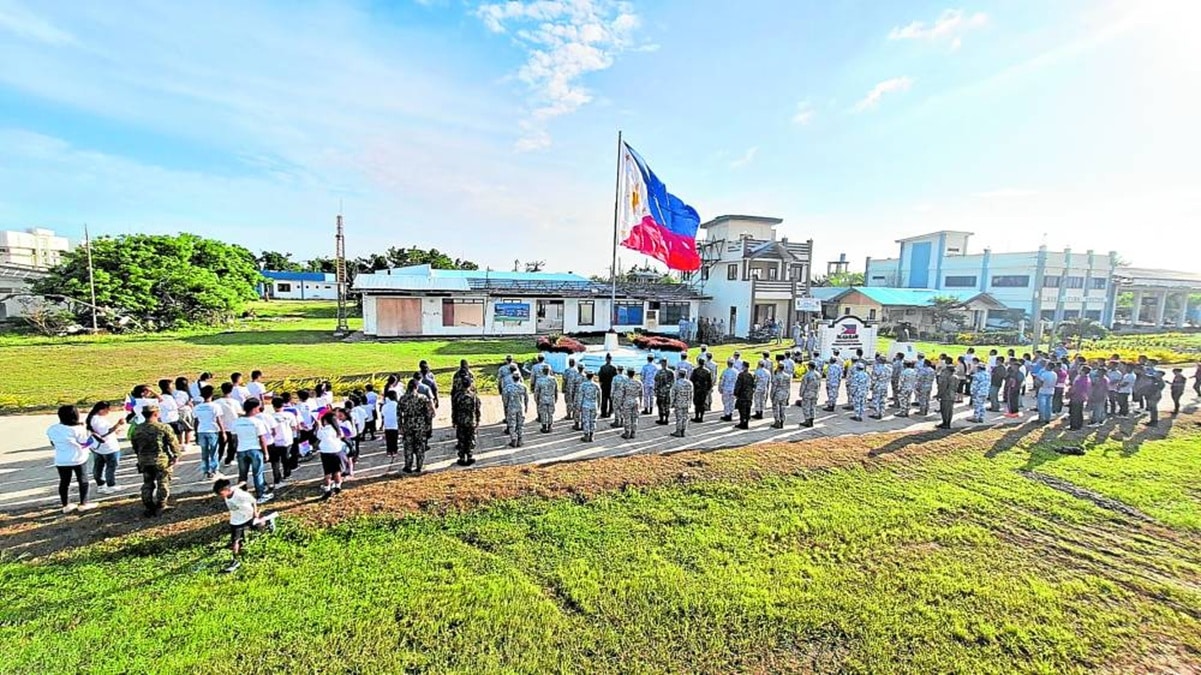 Teodoro backs hazard pay for civilian gov’t workers in West PH Sea