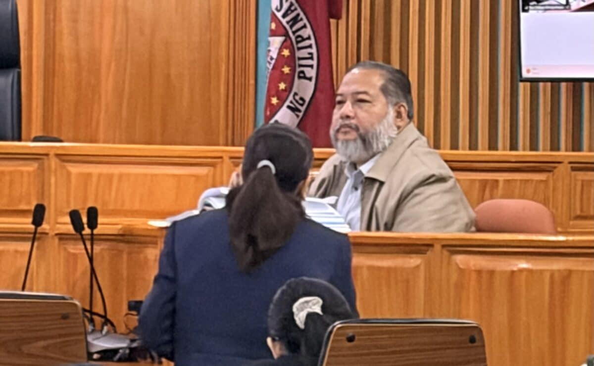 Former Public Works district engineer Henry Alcantara testifies in the Sandiganbayan Third Division on October 20, 2026. PHOTO FROM JOHN ERIC MENDOZA