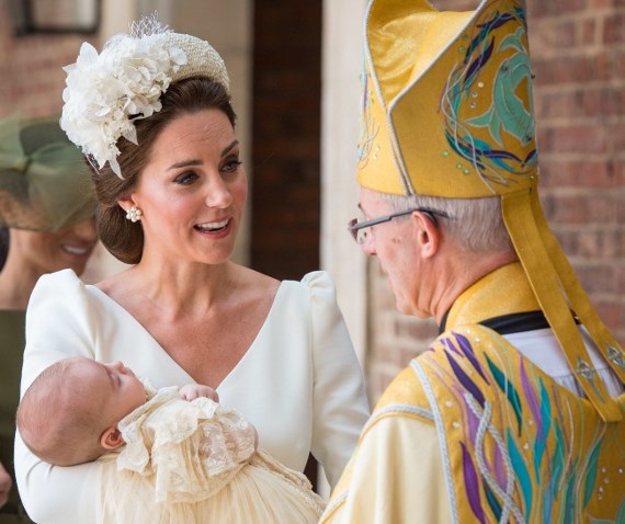 Britain's Prince Louis christened without Queen | Inquirer News