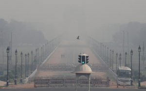 doctors-in-delhi-see-jump-in-breathing-issues-amid-covid19-pollution
