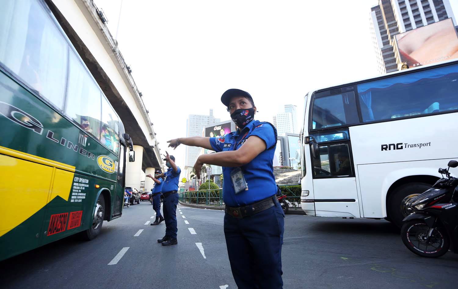 MMDA prescribes 30-minute break for personnel amid high heat index