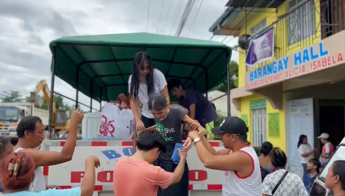 2,000 families in Isabela evacuate as floods persist due to Kristine