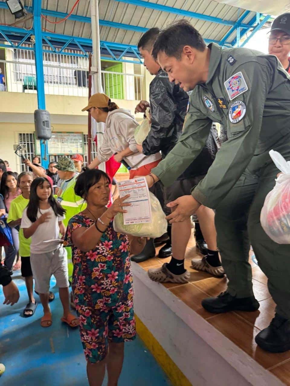 2nd Air Force Wing Reserve leads relief mission in flood-ravaged Bulacan