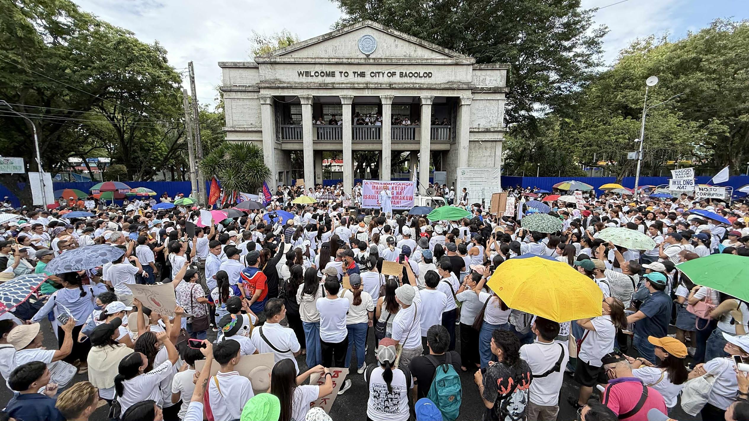 LOOK: Negrenses stage anti-corruption protest in Bacolod City