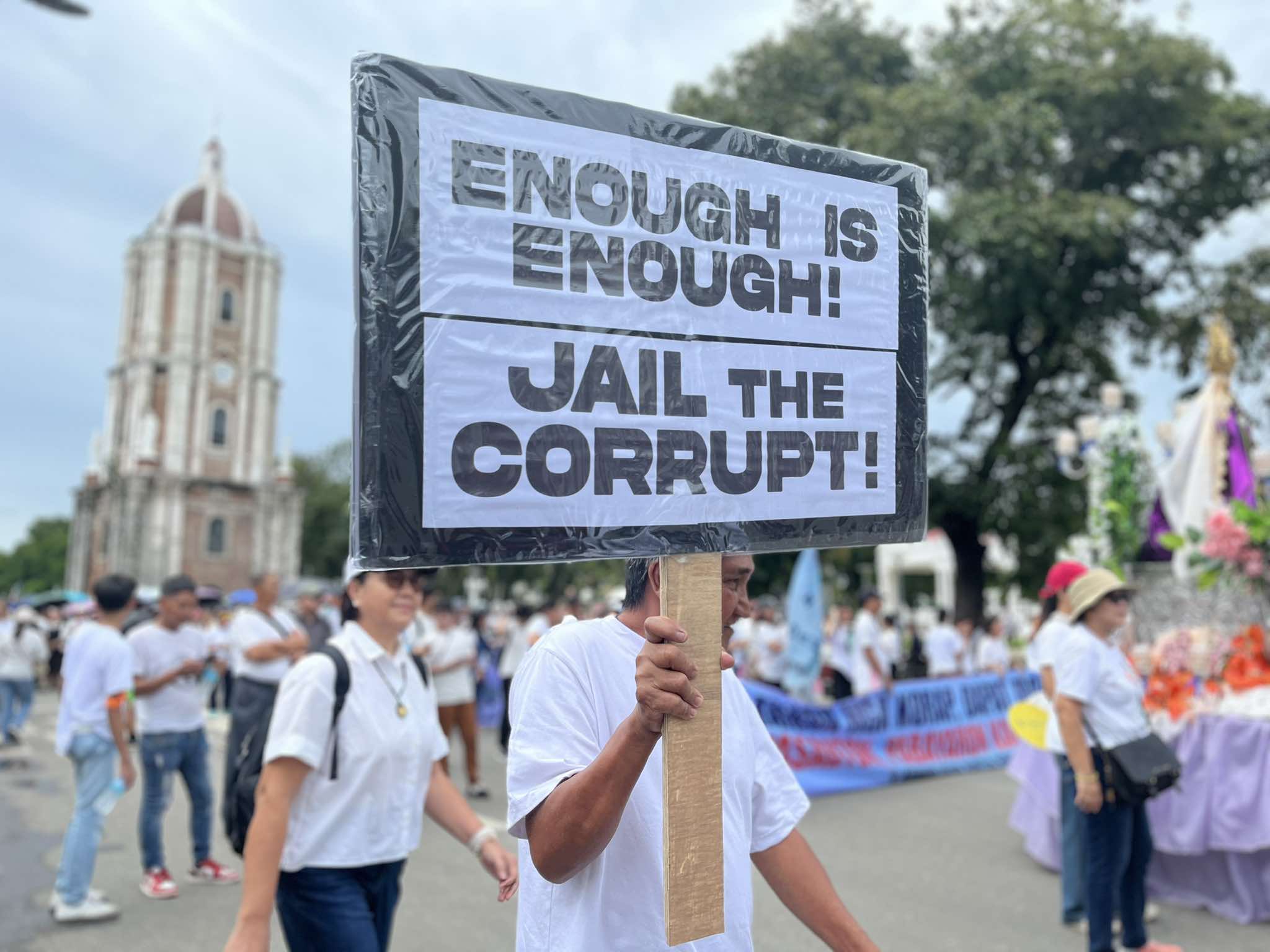 Thousands in Iloilo City join Trillion Peso March
