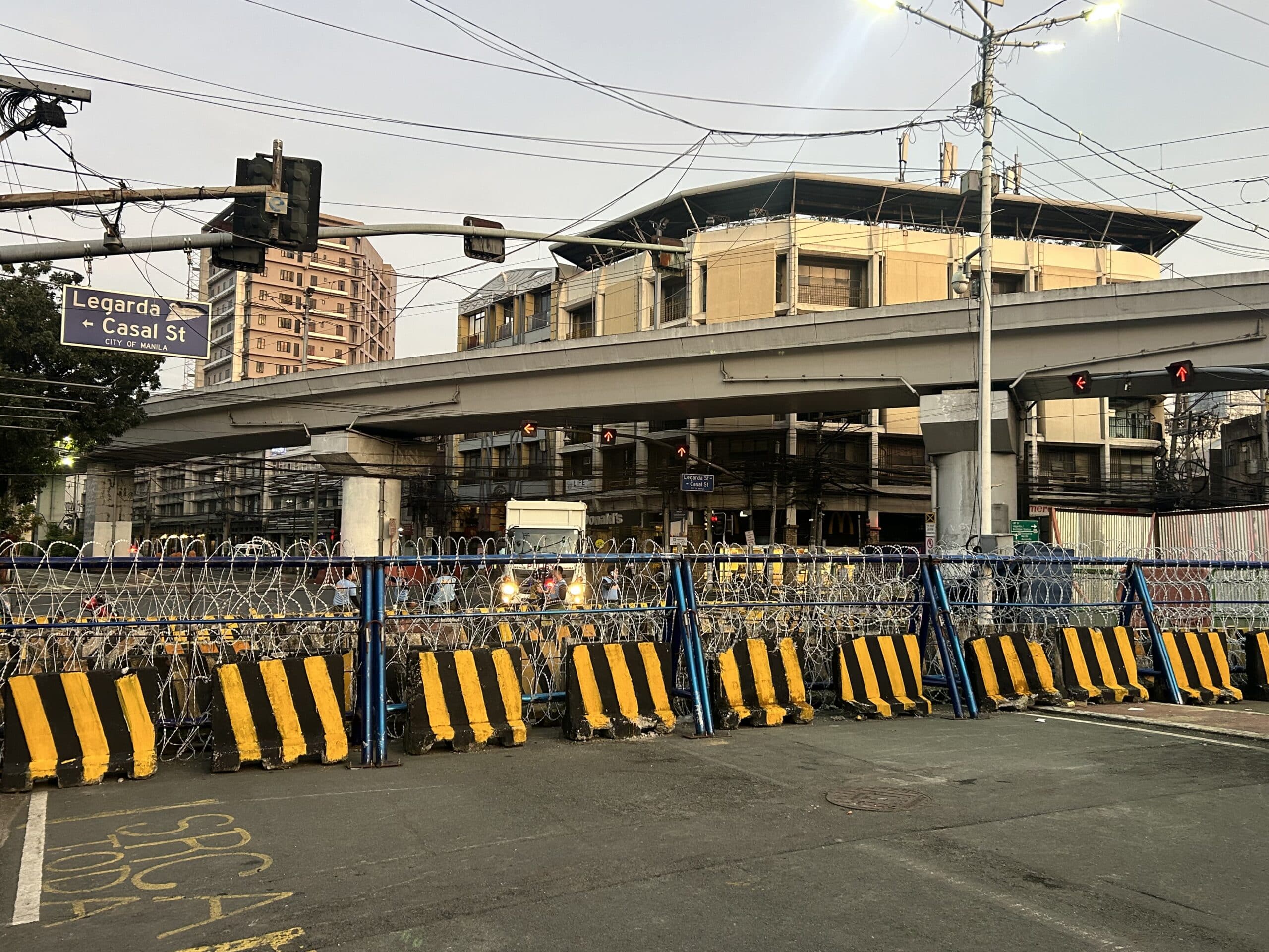LOOK: Shipping containers, barbed wire block Mendiola Peace Arch