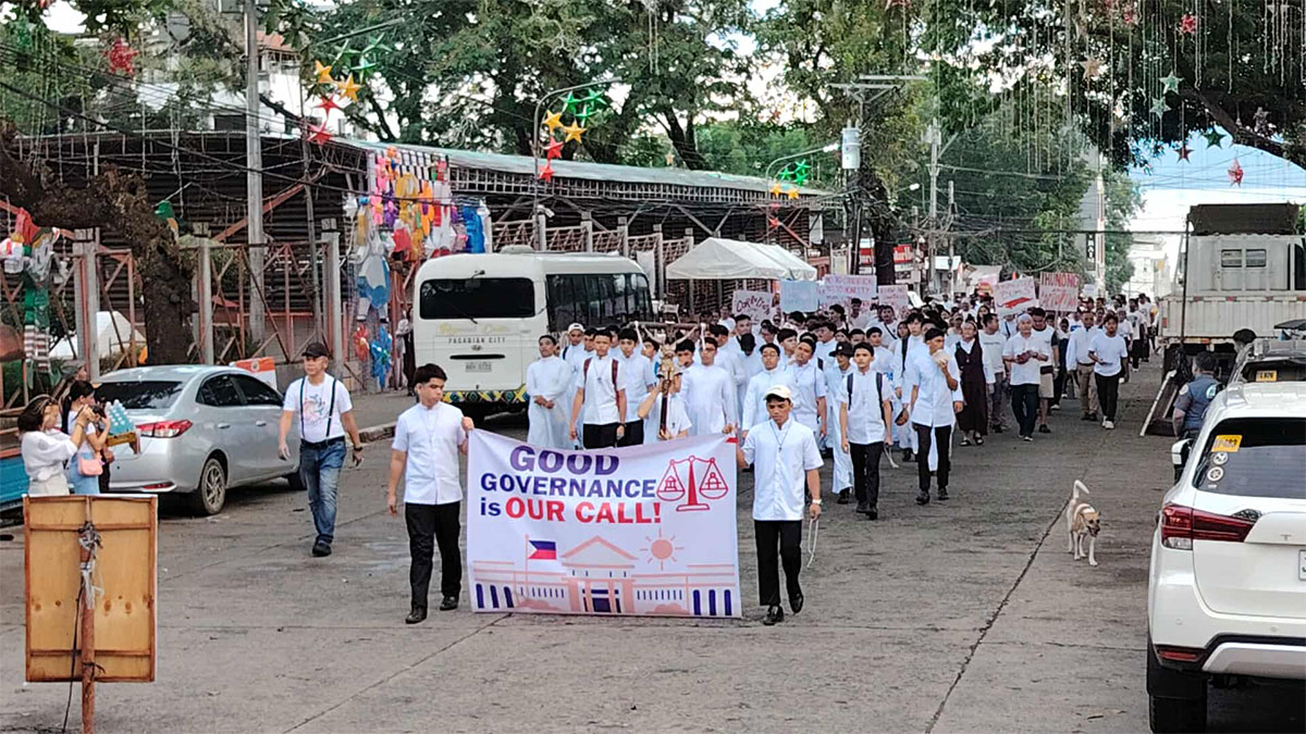 Pagadian City protesters demand return of money ‘stolen’ from gov’t