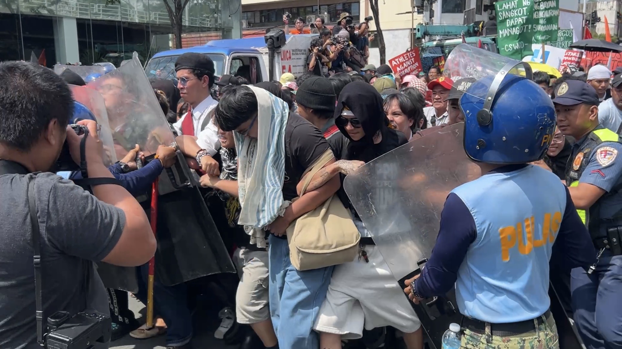 Why 2 Edsa rallies? Opposition ‘united but with differences,’ says Bayan